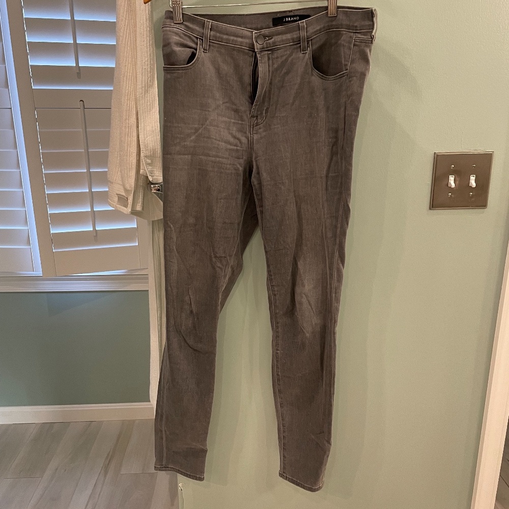 Gray J Brand Skinny Jeans Size 30
